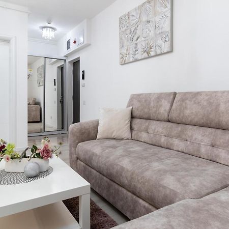 Premier Apartment Luceafarul Oradea Eksteriør bilde