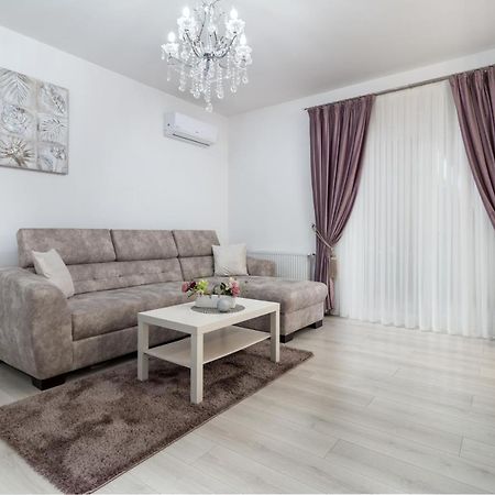 Premier Apartment Luceafarul Oradea Eksteriør bilde