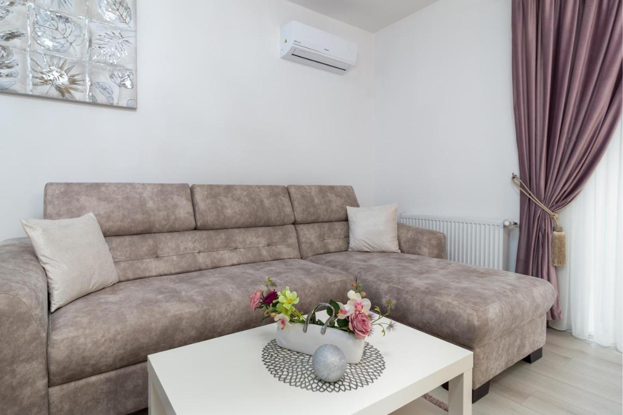 Premier Apartment Luceafarul Oradea Eksteriør bilde